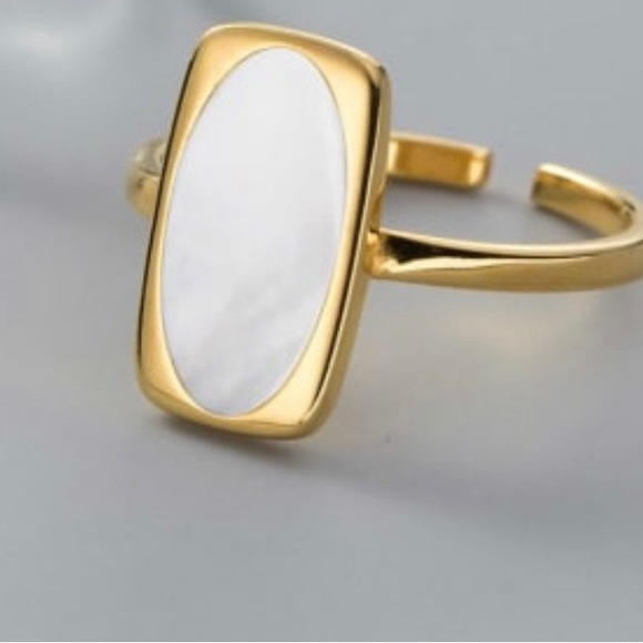 18k Gold Plated Over Solid 925 Sterling Silver Mother Of Pearl Open Ring - Picture 2 of 3